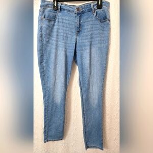 Old Navy Light Blue Women's Skinny Jeans